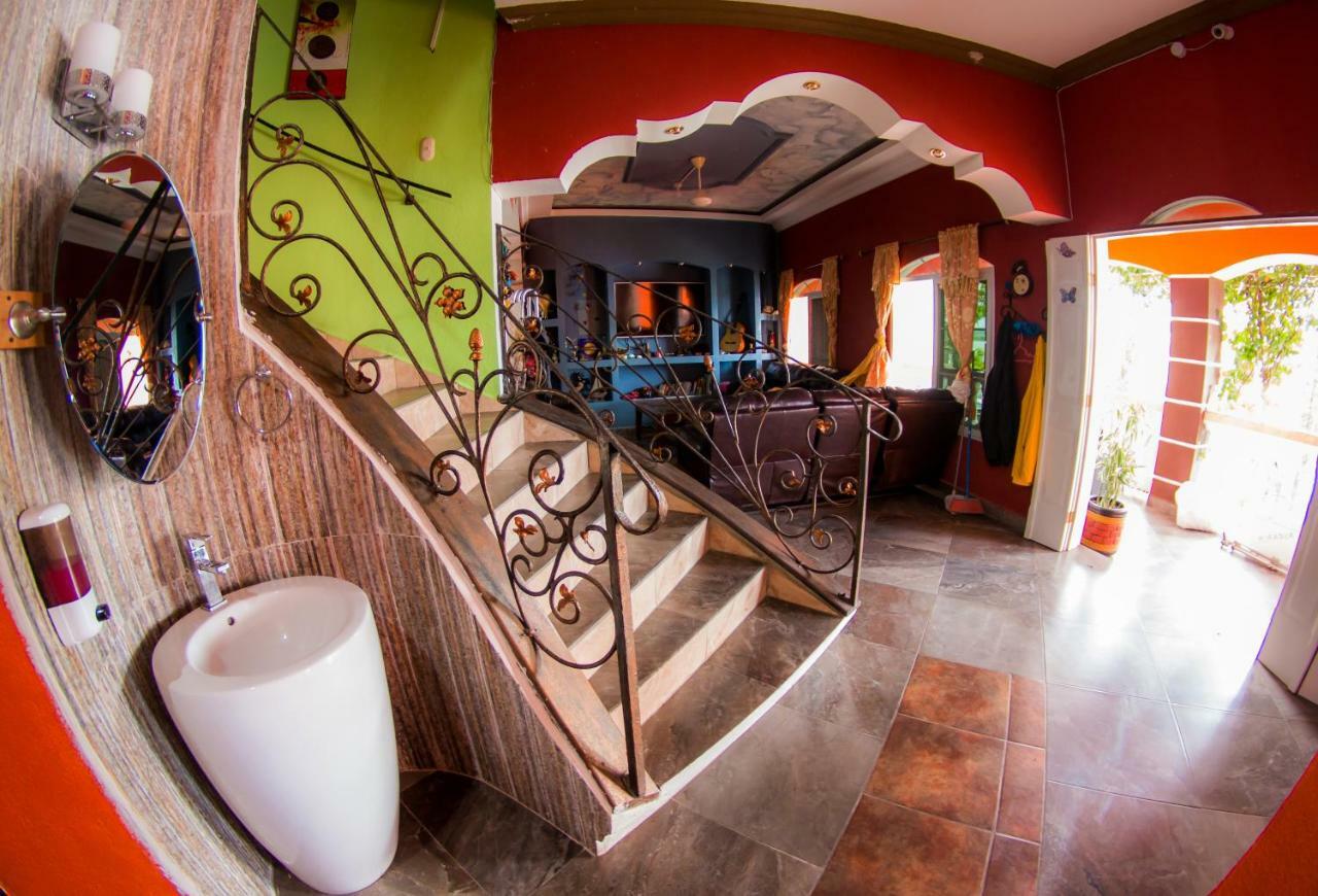 Hostal Casa De Grethel フローレス エクステリア 写真