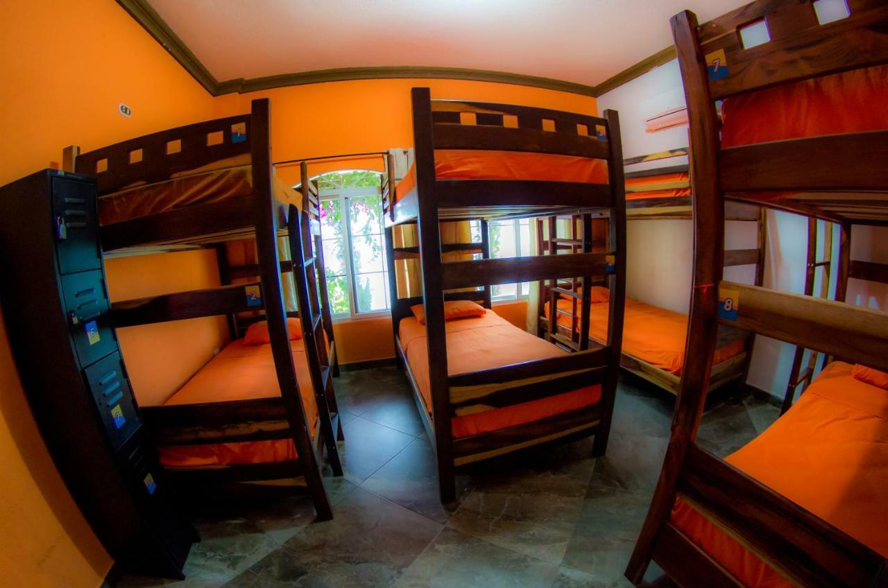 Hostal Casa De Grethel フローレス エクステリア 写真
